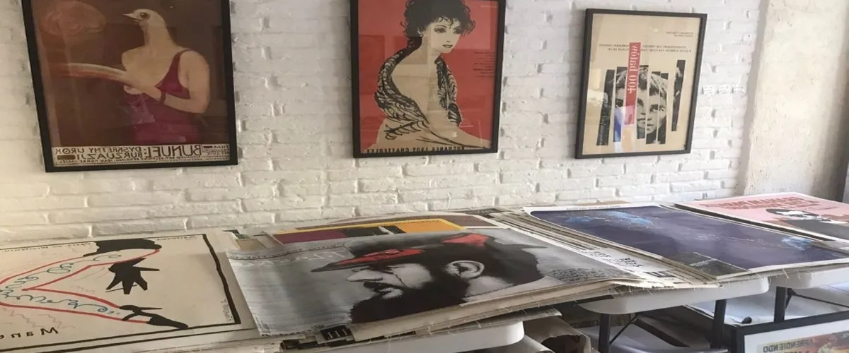 Foto 2 Posters International