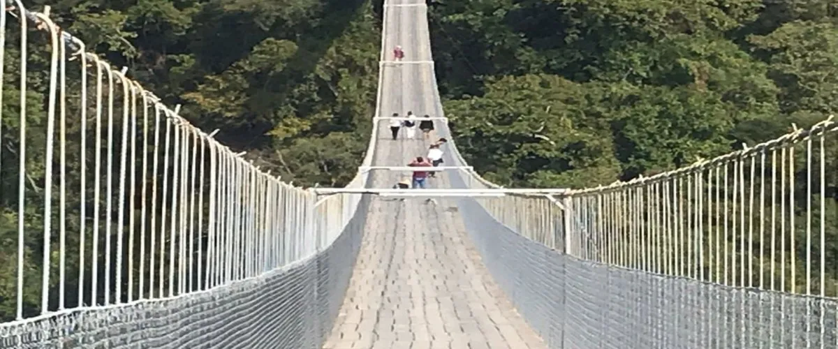 Foto 2 Puente Colgante El Jorullo
